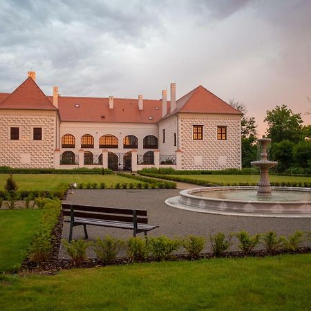 Hotel Zamek Valec Vladislav Kültér fotó