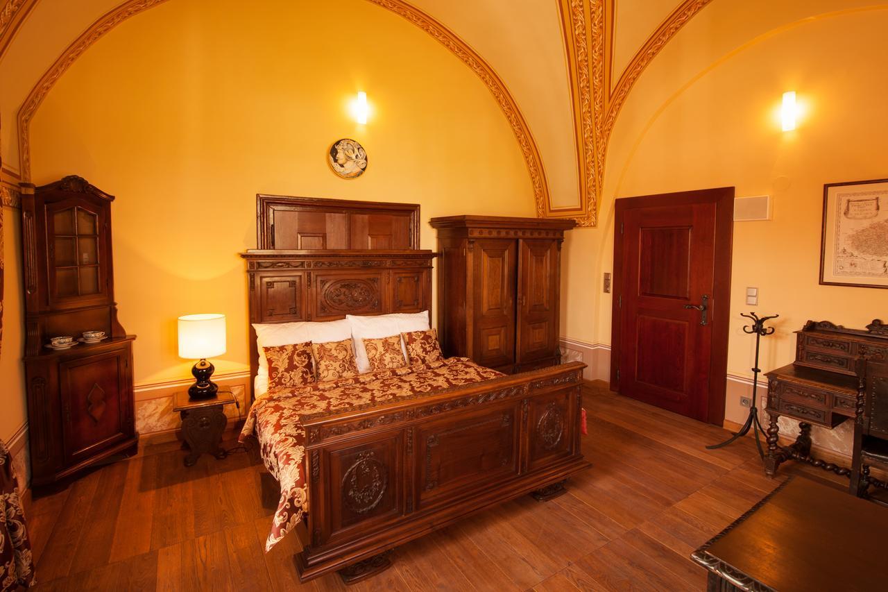 Hotel Zamek Valec Vladislav Kültér fotó