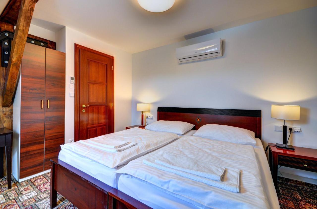 Hotel Zamek Valec Vladislav Kültér fotó